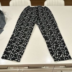 Zara XS leopard pants